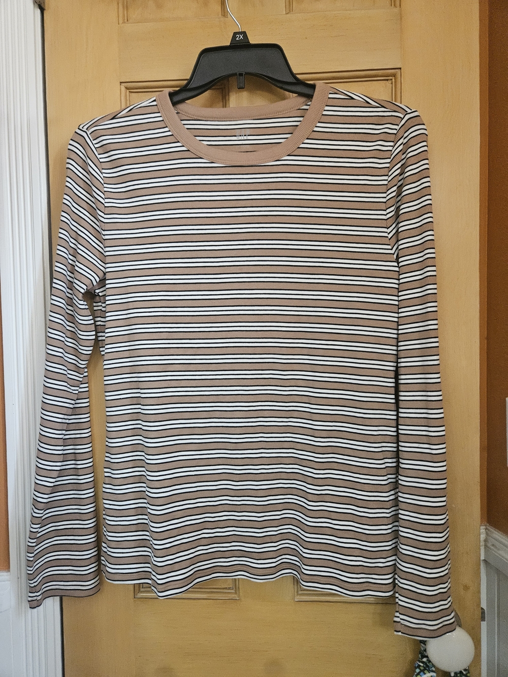 Gap Striped Long-Sleeve Crewneck Shirt - Tan, Black & White